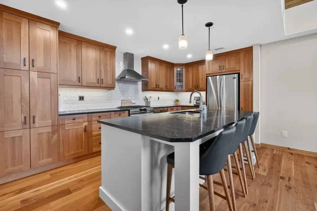 707 Spring Creek Drive Canmore AB T1W 0C5