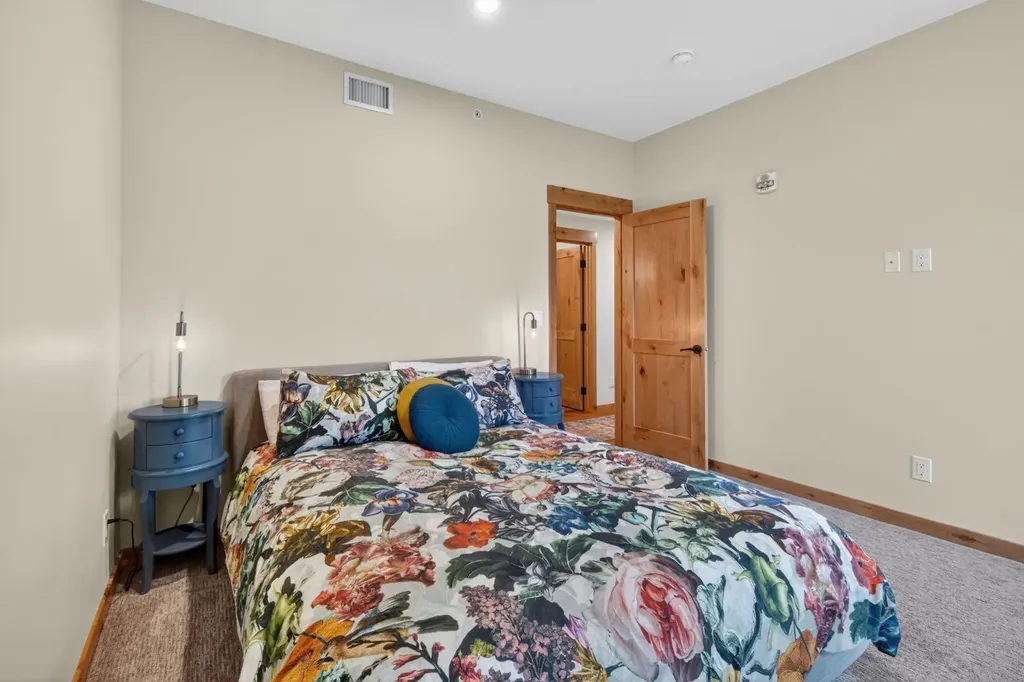 707 Spring Creek Drive Canmore AB T1W 0C5
