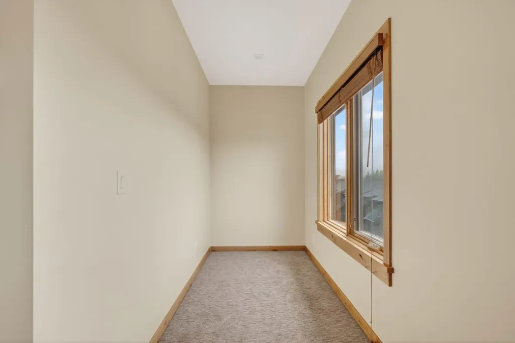 707 Spring Creek Drive Canmore AB T1W 0C5