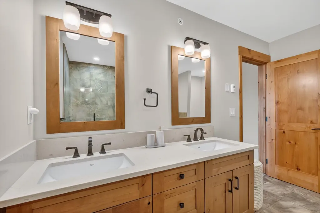 707 Spring Creek Drive Canmore AB T1W 0C5