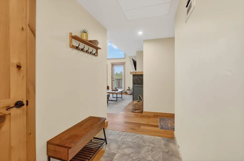 707 Spring Creek Drive Canmore AB T1W 0C5