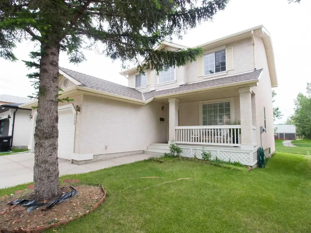 5209 Coral Shores Drive NE Calgary AB T3J 3J7