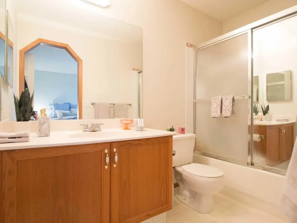 5209 Coral Shores Drive NE Calgary AB T3J 3J7