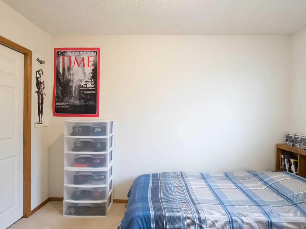 5209 Coral Shores Drive NE Calgary AB T3J 3J7
