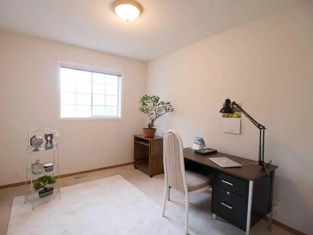 5209 Coral Shores Drive NE Calgary AB T3J 3J7