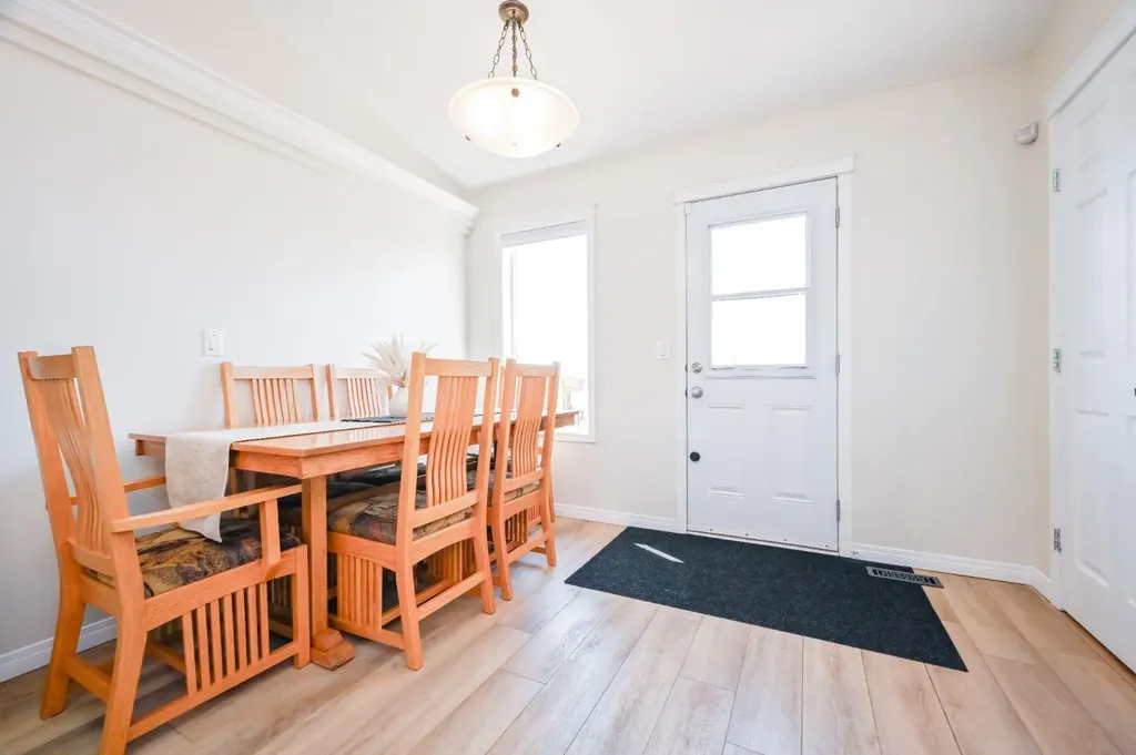 11405 69 Avenue Grande Prairie AB T8W 0E5