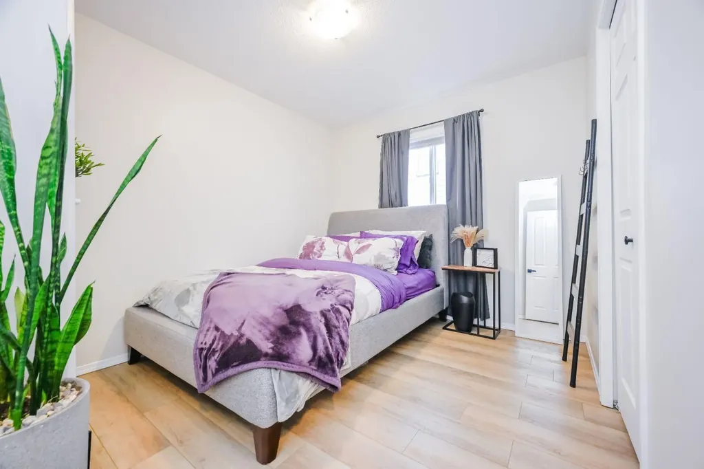 11405 69 Avenue Grande Prairie AB T8W 0E5