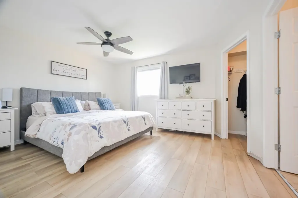 11405 69 Avenue Grande Prairie AB T8W 0E5