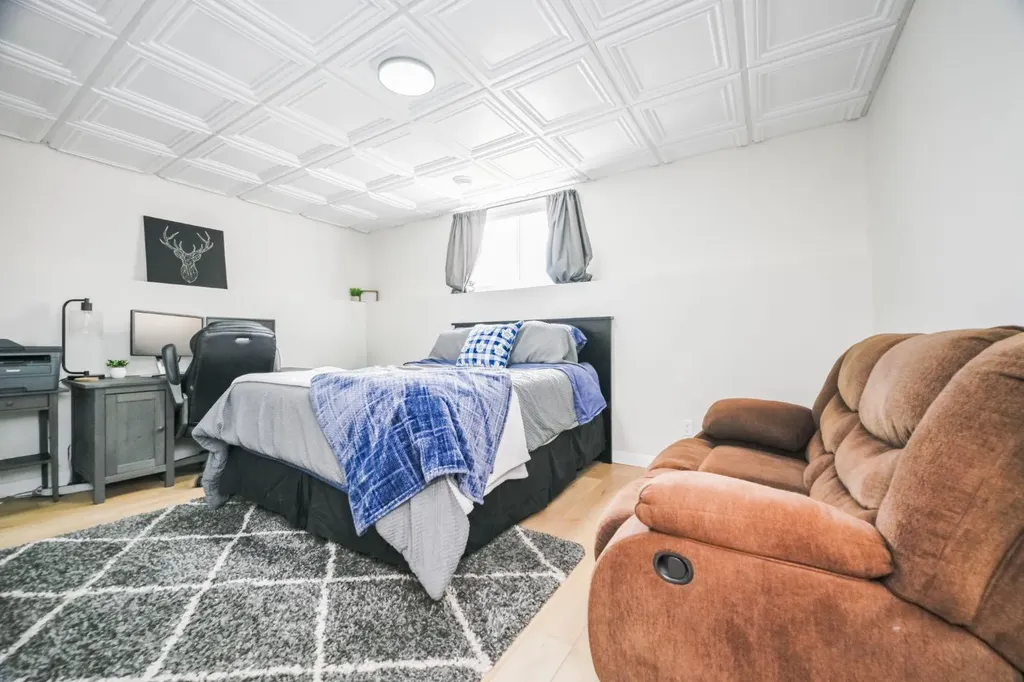 11405 69 Avenue Grande Prairie AB T8W 0E5