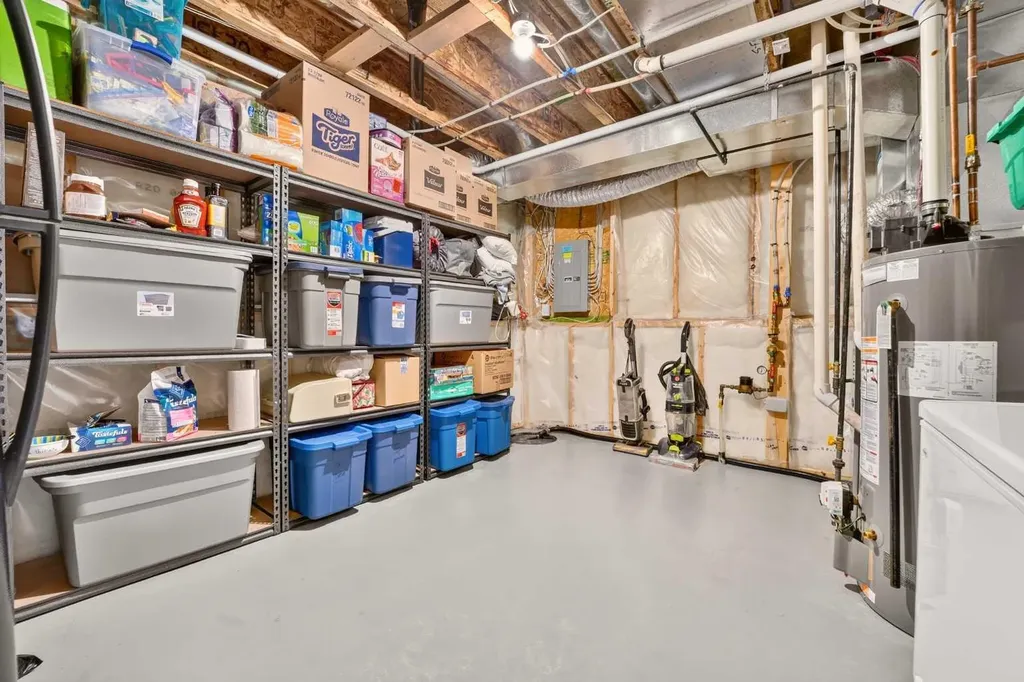 382 Heritage Boulevard W Lethbridge AB T1K 7M5