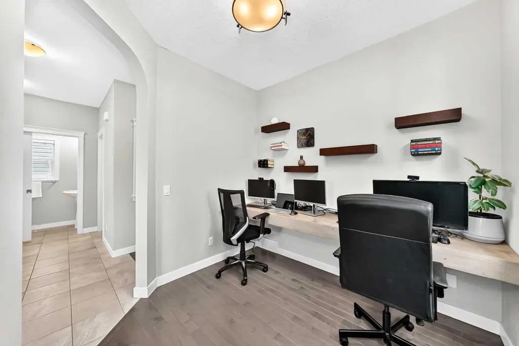 53 Sage Berry Link NW Calgary AB T3R 0J2
