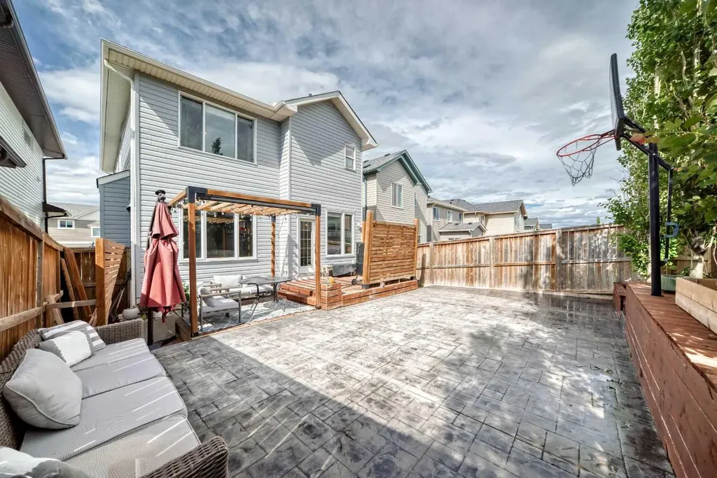 53 Sage Berry Link NW Calgary AB T3R 0J2