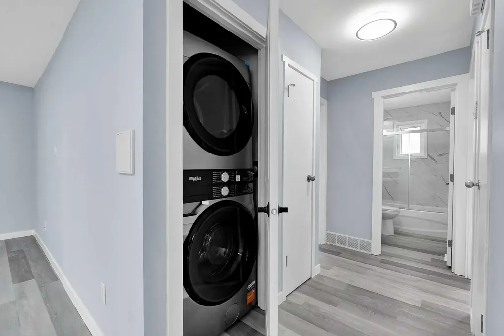 3820 14 Avenue SE Calgary AB T2A 0K3