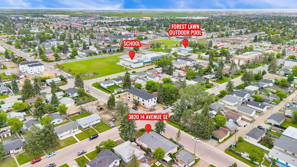 3820 14 Avenue SE Calgary AB T2A 0K3