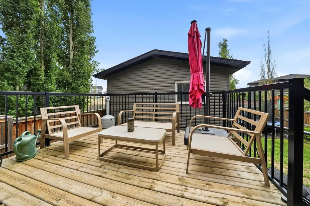 133 Portway Close Blackfalds AB T4M 0G8
