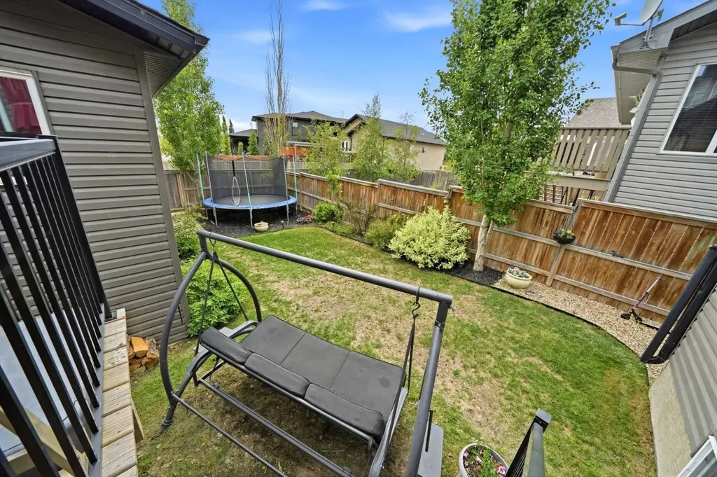 133 Portway Close Blackfalds AB T4M 0G8