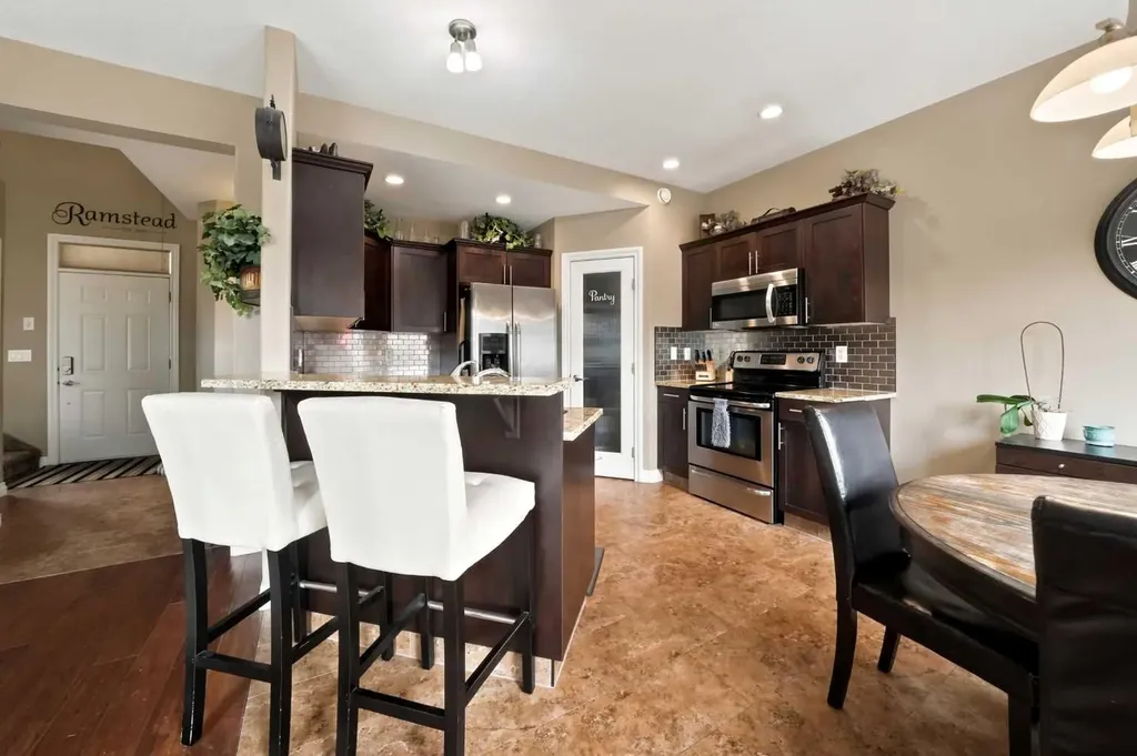 133 Portway Close Blackfalds AB T4M 0G8