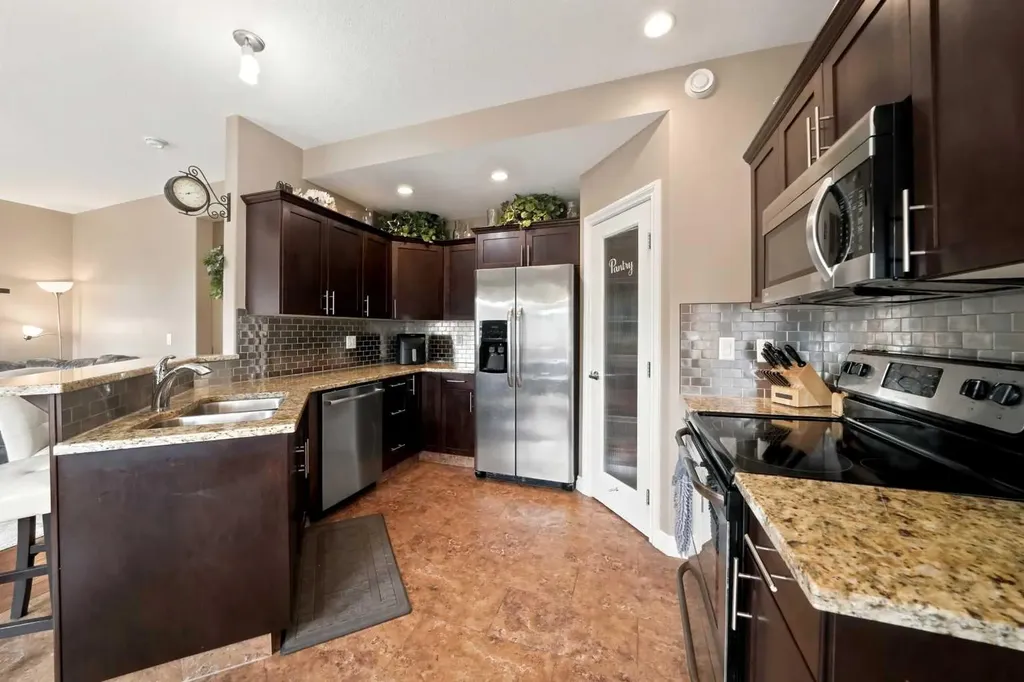 133 Portway Close Blackfalds AB T4M 0G8