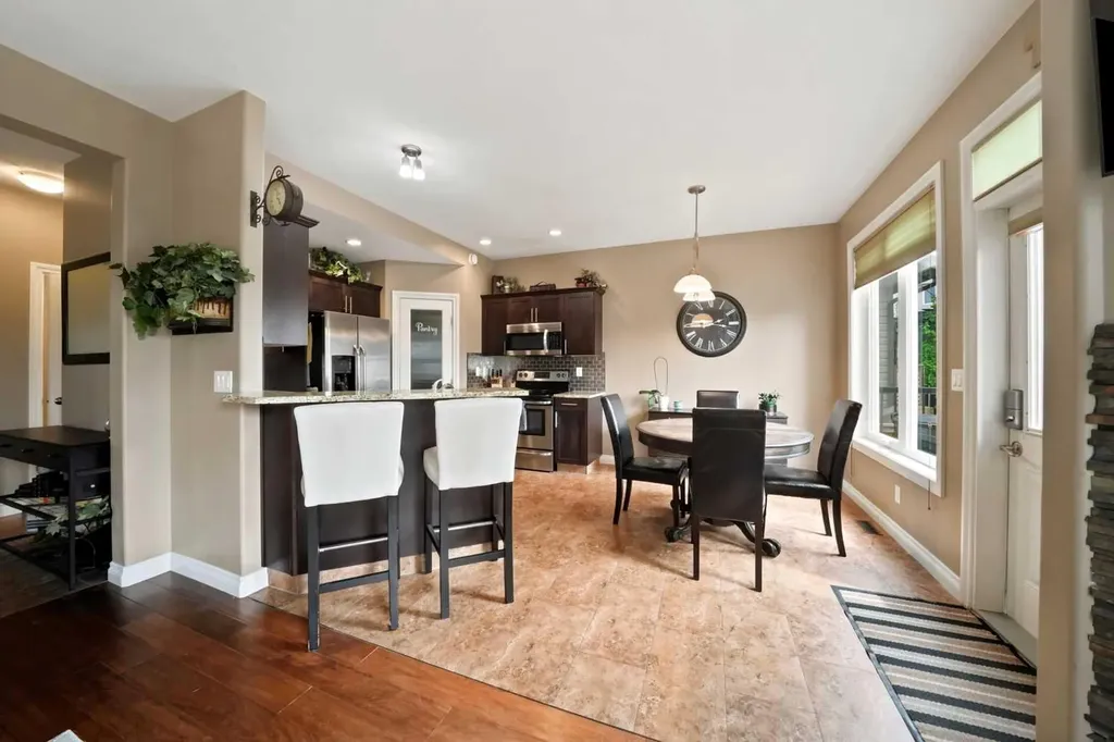 133 Portway Close Blackfalds AB T4M 0G8