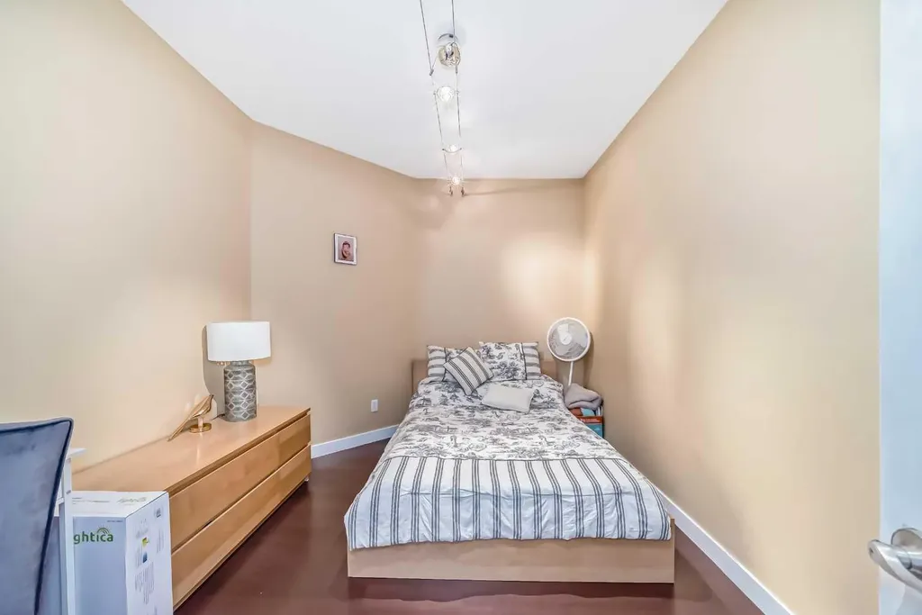 1000 15 Avenue SW Calgary AB T2R 0S6