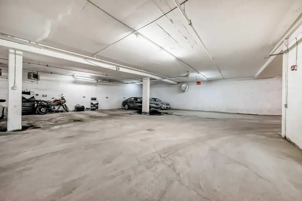 1000 15 Avenue SW Calgary AB T2R 0S6