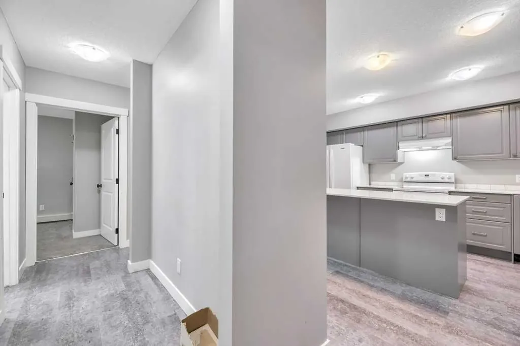 606 Lakeside Boulevard Strathmore AB T1P 1B8