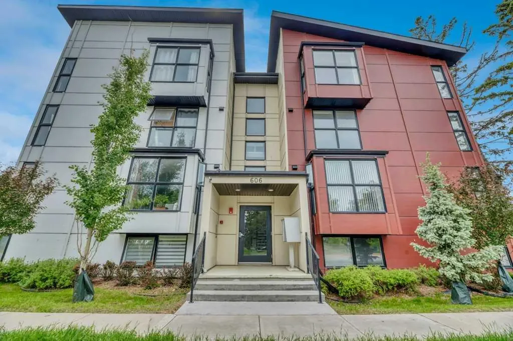 606 Lakeside Boulevard Strathmore AB T1P 1B8