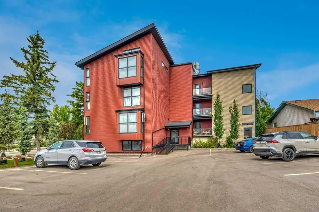 606 Lakeside Boulevard Strathmore AB T1P 1B8