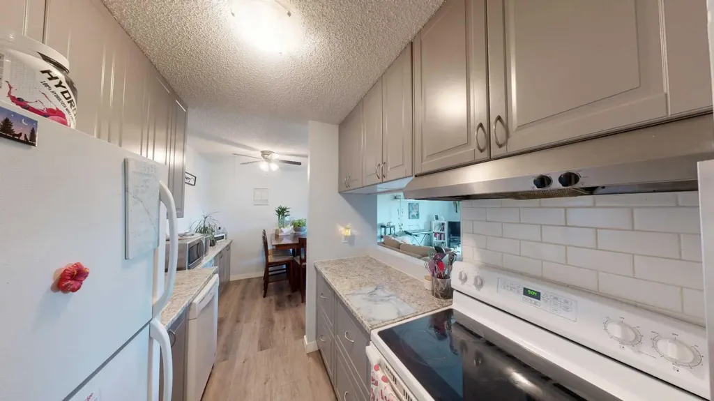 401 Columbia Boulevard W Lethbridge AB T1K 5R8
