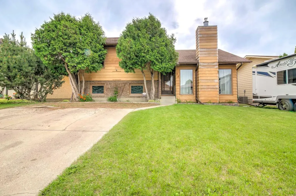 84 Erminedale Boulevard N Lethbridge AB T1H 5Y3