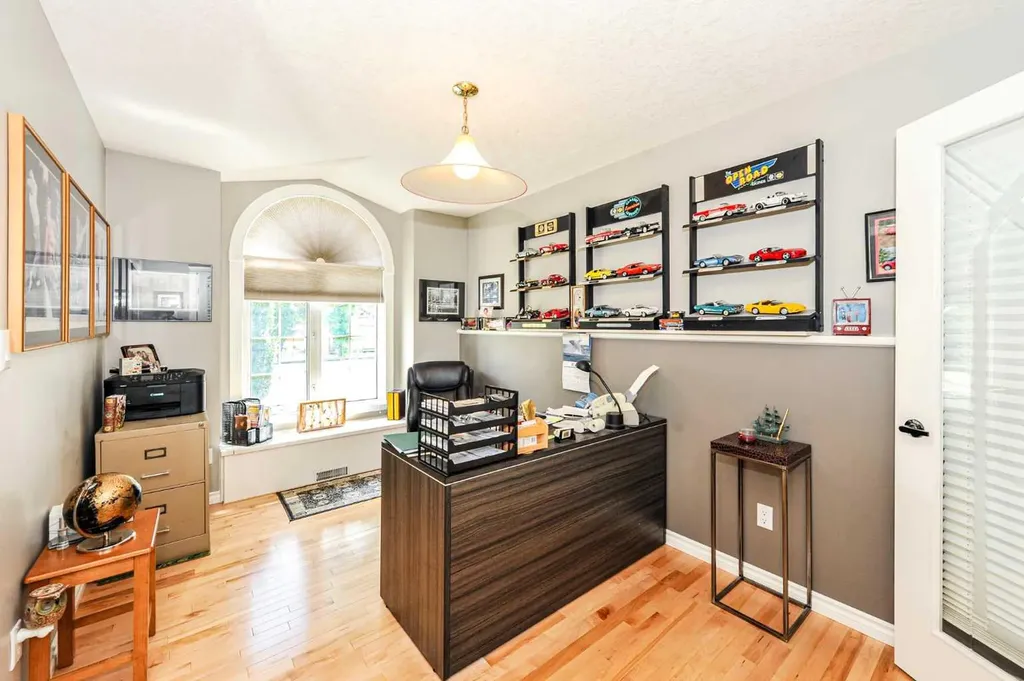 4608 50 Street Forestburg AB T0B 1N0