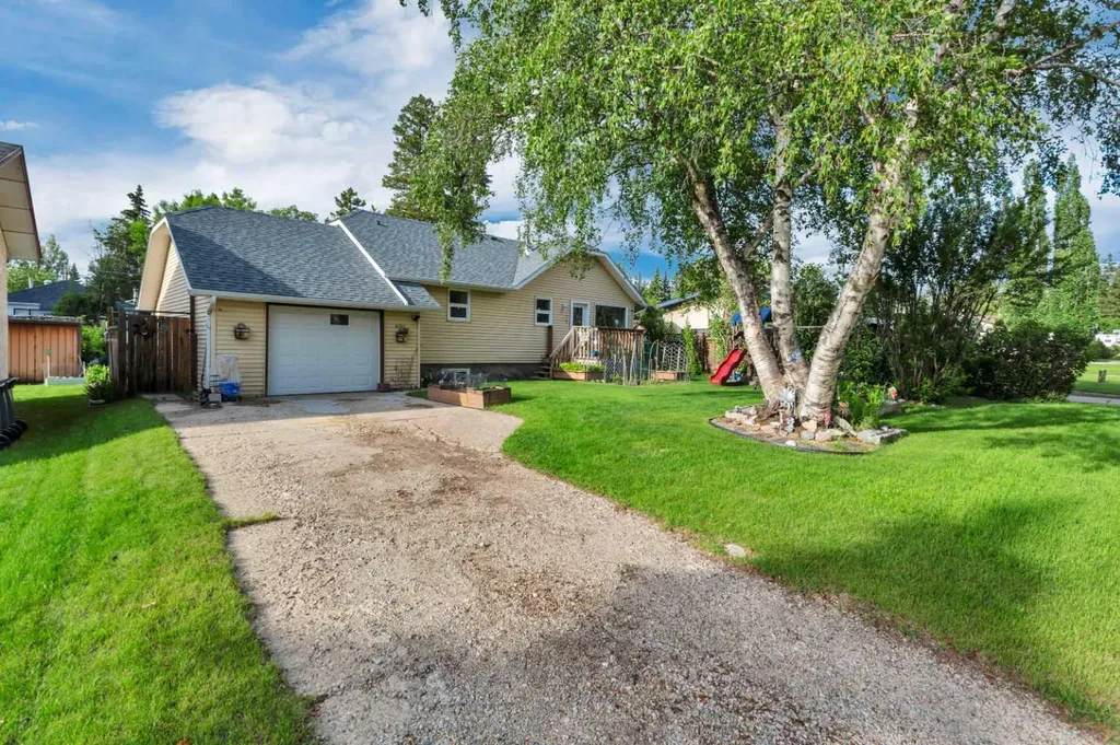 4520 36 Avenue Ponoka AB T4J 1A2