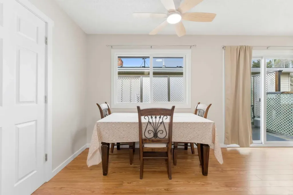 616 1 Street NE Sundre AB T0M 1X0