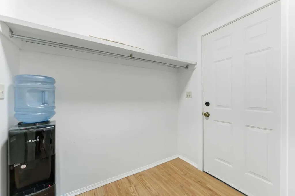 616 1 Street NE Sundre AB T0M 1X0
