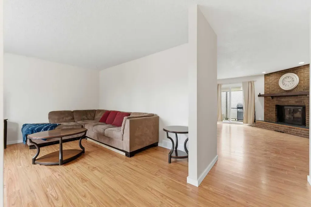 616 1 Street NE Sundre AB T0M 1X0