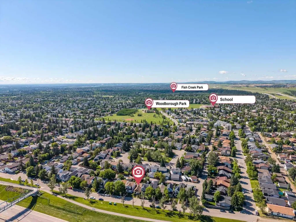 130 Woodbrook Way SW Calgary AB T2W4R6