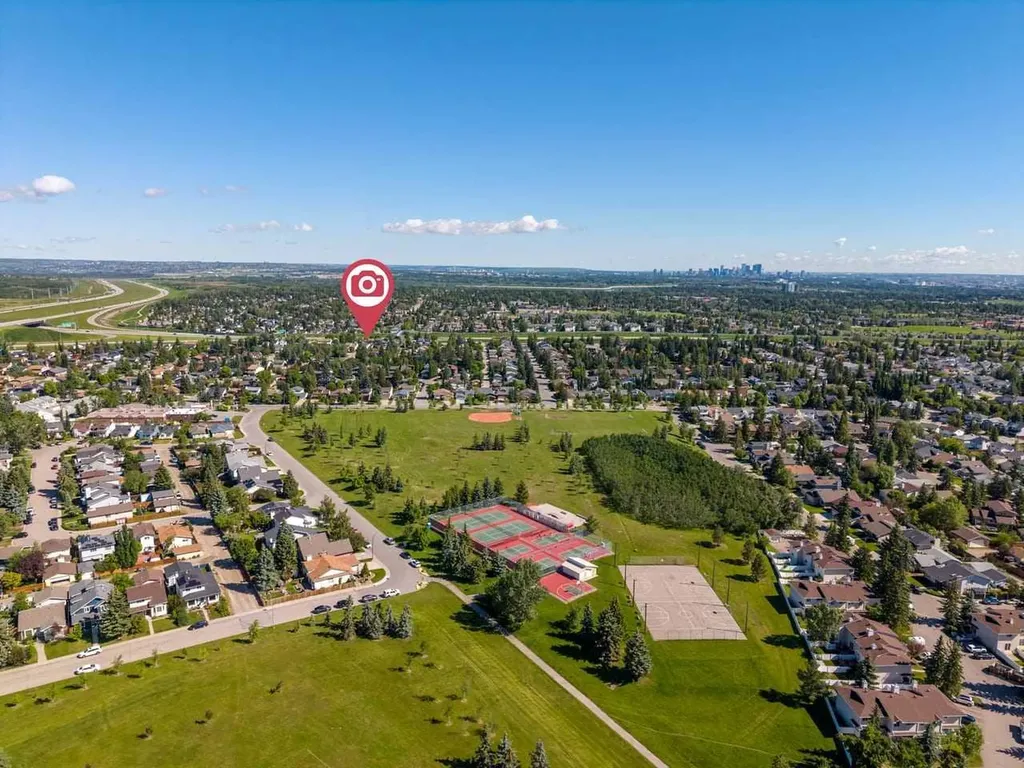 130 Woodbrook Way SW Calgary AB T2W4R6