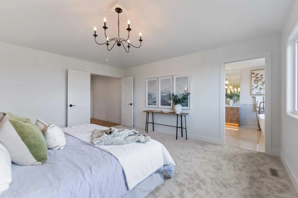 50 Patterson Rise SW Calgary AB T3H2E3