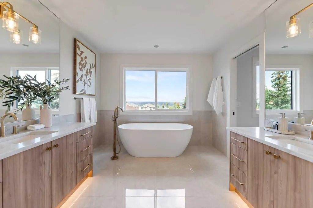 50 Patterson Rise SW Calgary AB T3H2E3