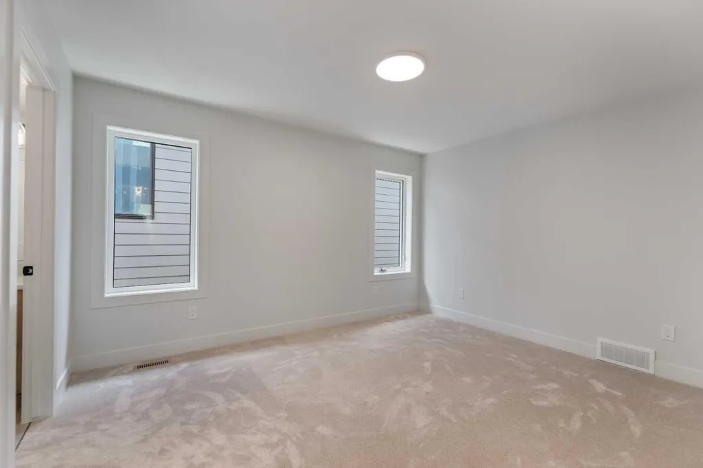 50 Patterson Rise SW Calgary AB T3H2E3