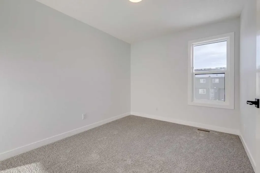33 Savanna Place NE Calgary AB T3J 4B6