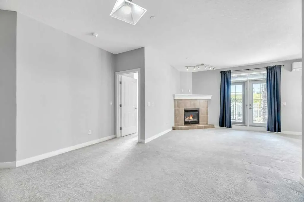 1005B Westmount Drive Strathmore AB T1P 0C3