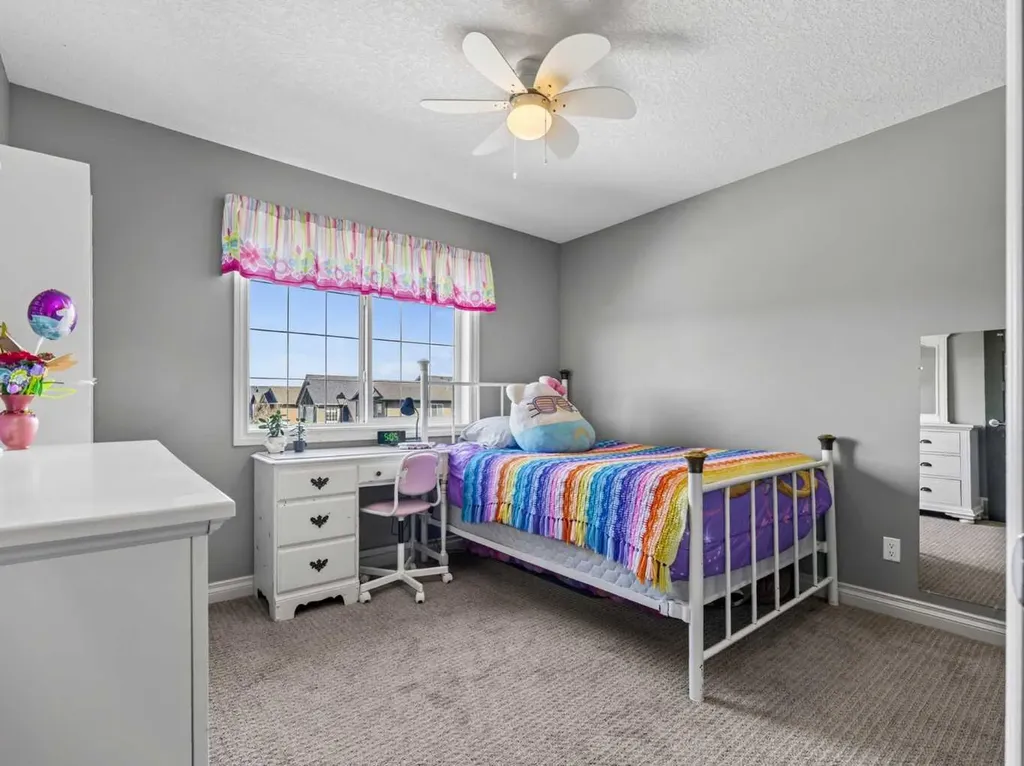 193 Kinniburgh Way Chestermere AB T1X 0R8