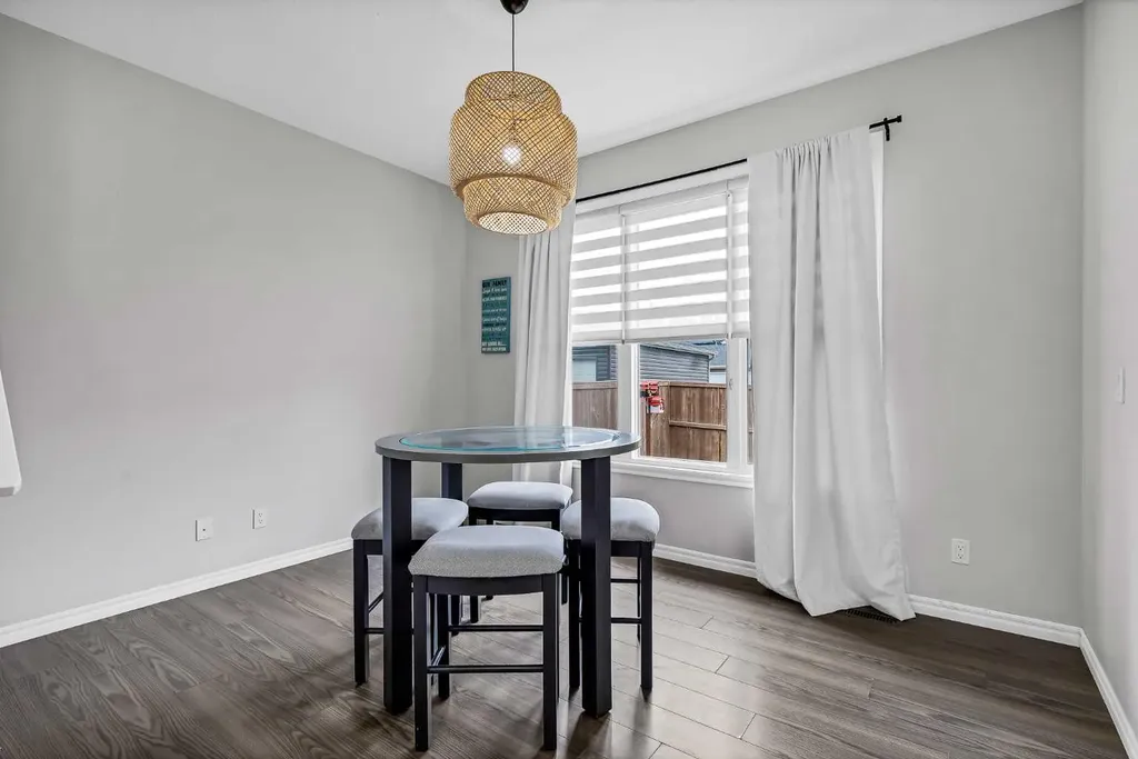 540 Evanston Link NW Calgary AB T3P0R4