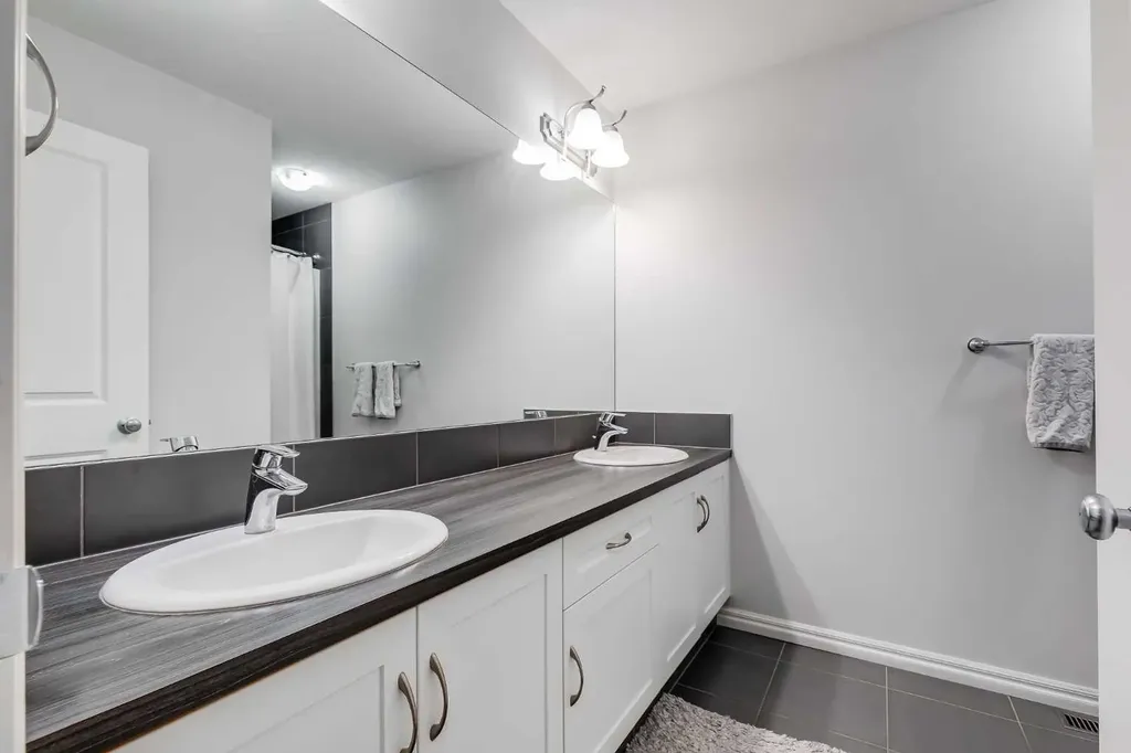 540 Evanston Link NW Calgary AB T3P0R4