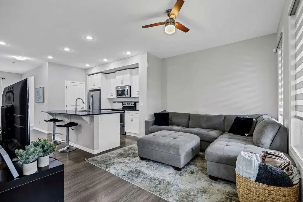 540 Evanston Link NW Calgary AB T3P0R4