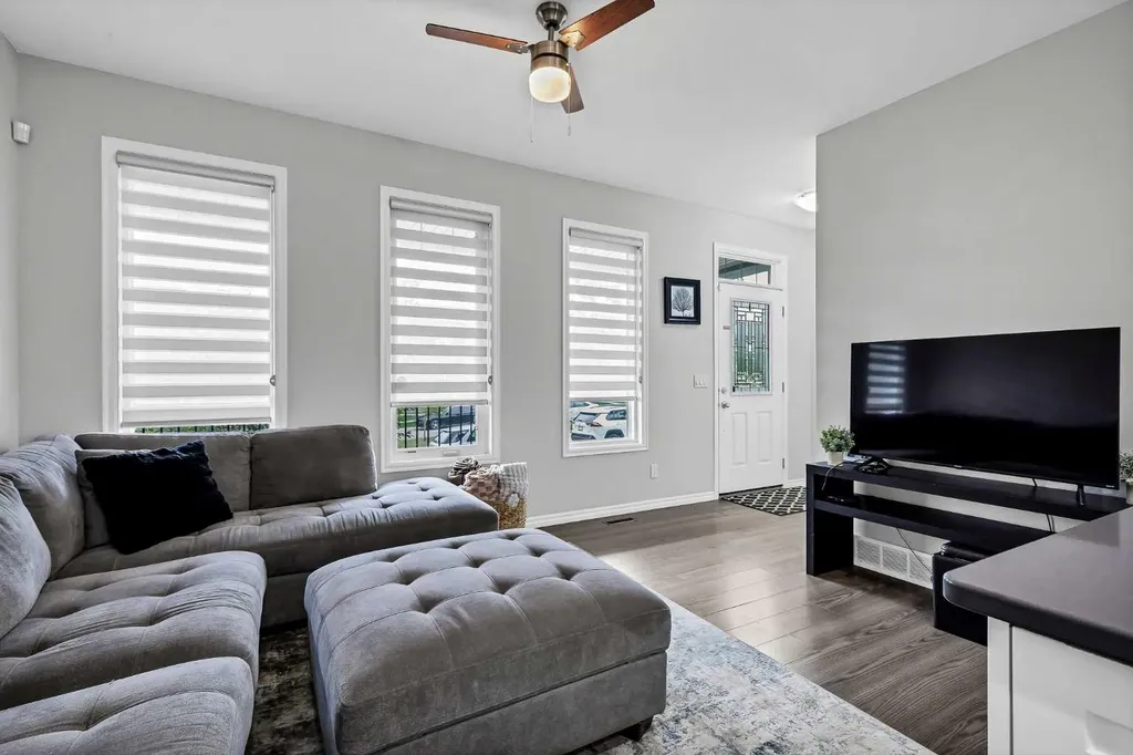 540 Evanston Link NW Calgary AB T3P0R4