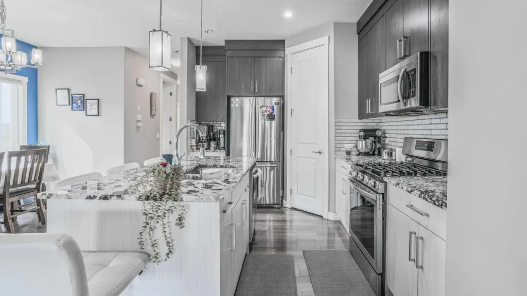 435 Savanna Boulevard NE Calgary AB T3J0X2