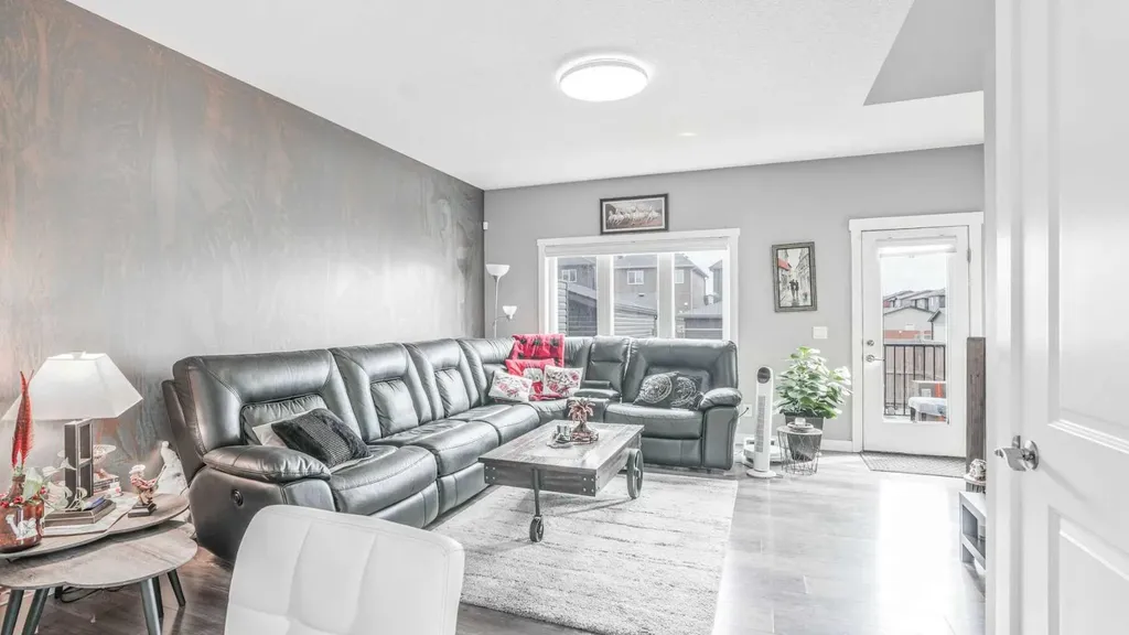 435 Savanna Boulevard NE Calgary AB T3J0X2