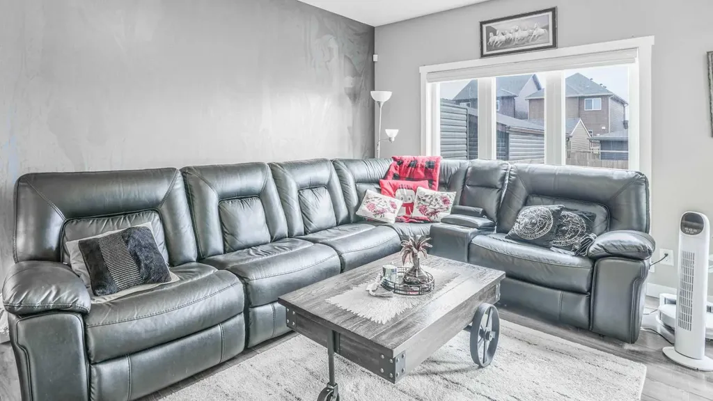 435 Savanna Boulevard NE Calgary AB T3J0X2